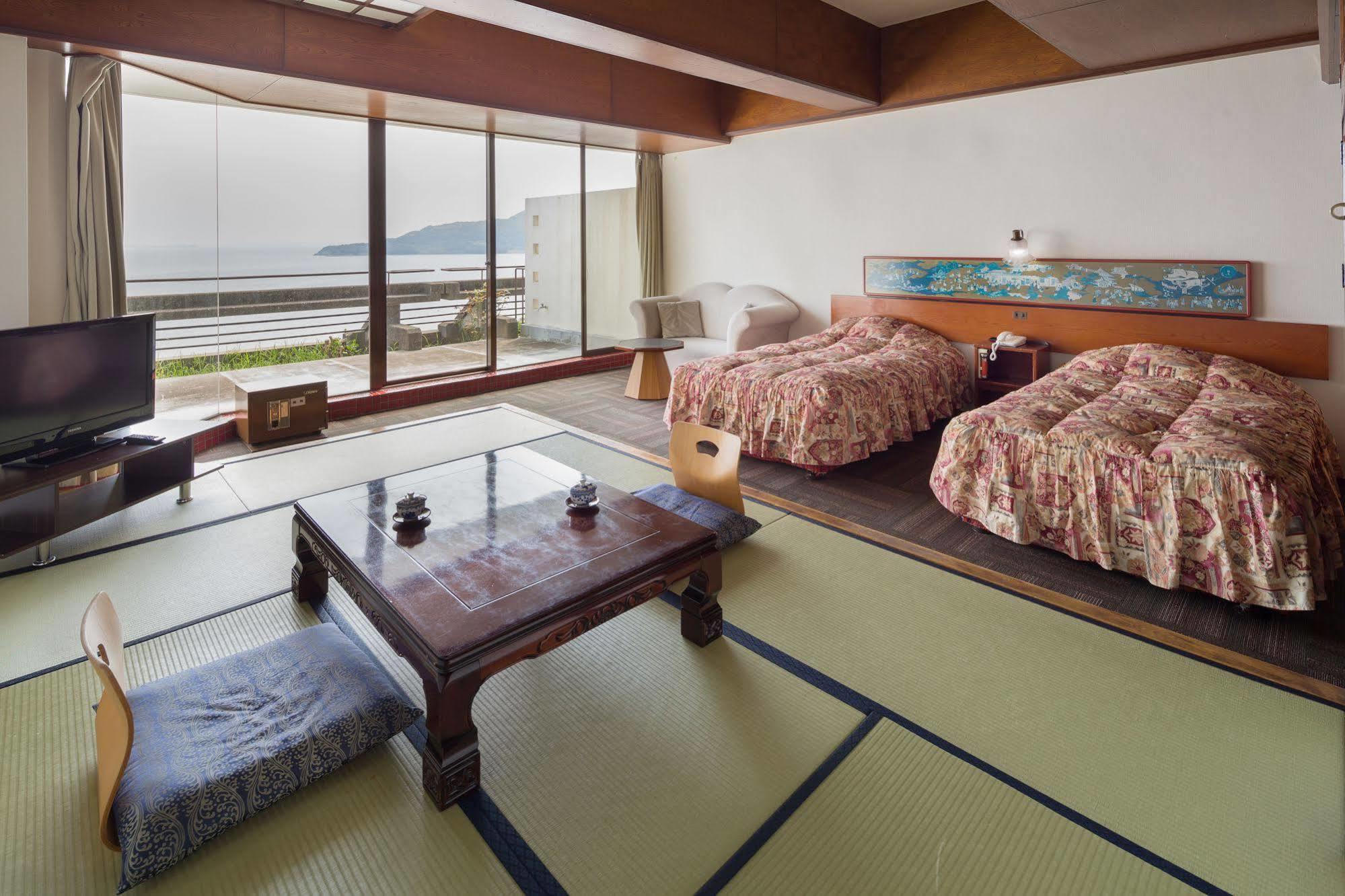 Ranpu Hotel Hirado Екстериор снимка